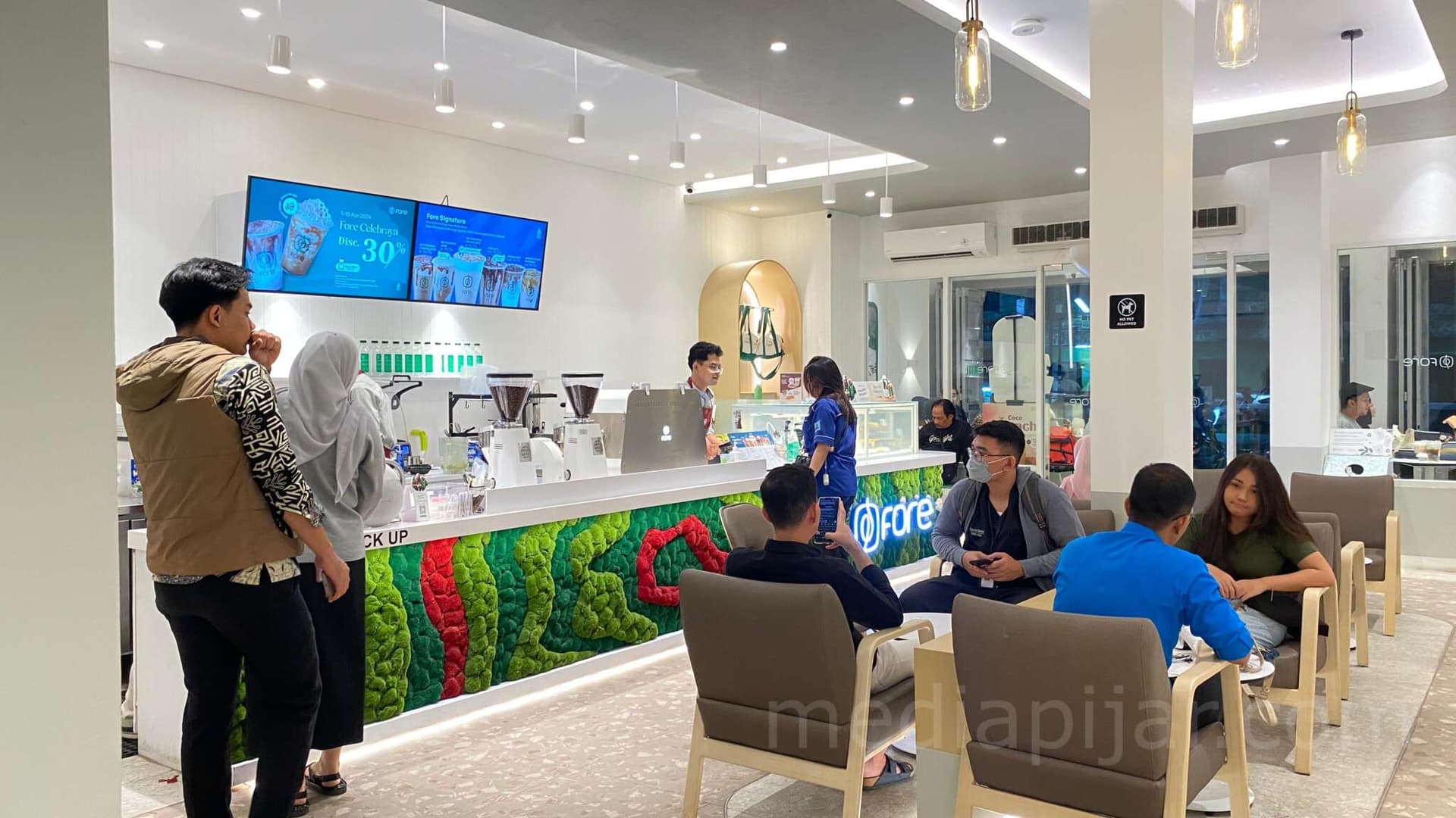 image-WOWWW pemenang LKS 2030